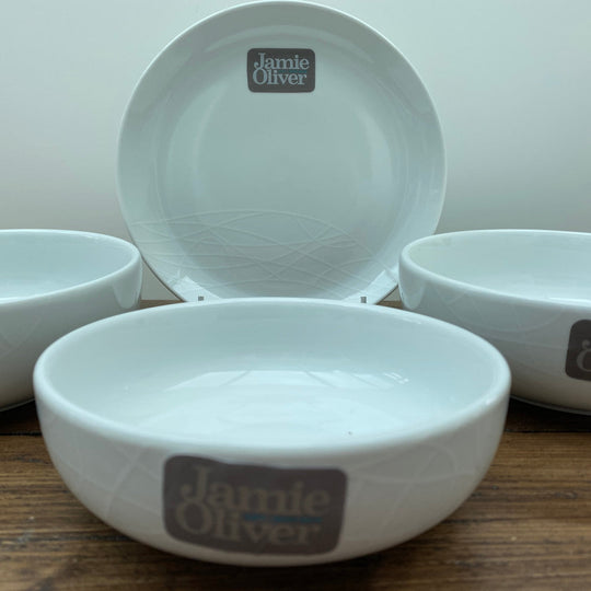 Queens "Jamie Oliver - White on White"