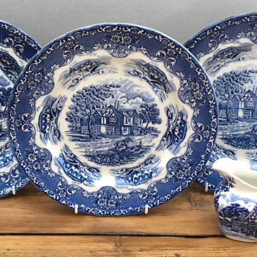 Grindley "English Country Inns"