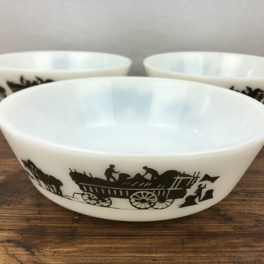 JAJ Pyrex "Silhouette"