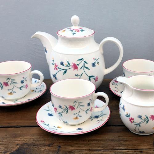 Royal Doulton "Avalon"