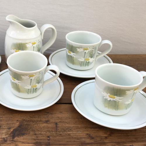 Royal Doulton "Daisyfield (LS1040)"