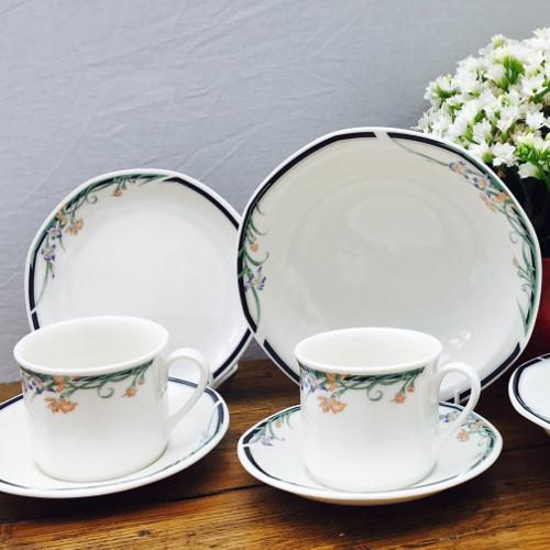 Royal Doulton "Juno"