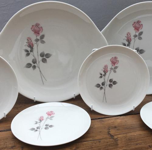 Royal Doulton "Pillar Rose (TC1011)"