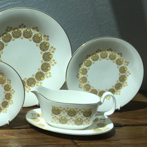 Royal Doulton "Polonaise (H5017)"