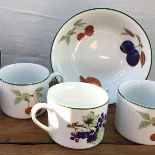 Royal Worcester "Evesham Vale"