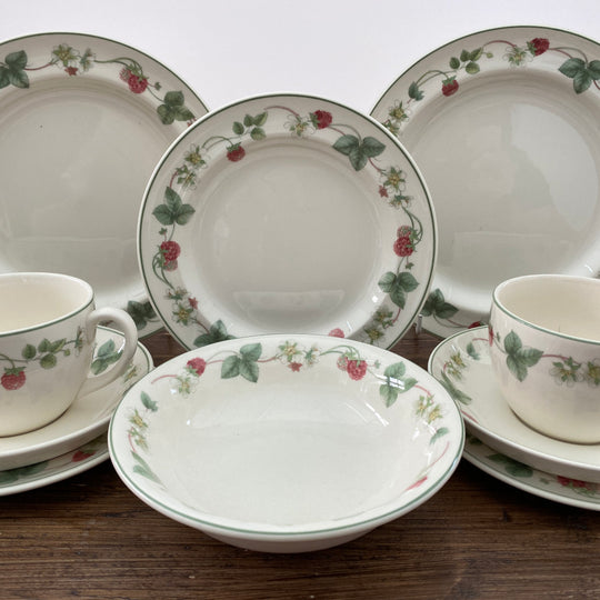 Wedgwood "Raspberry"