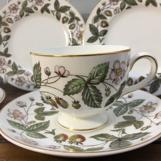 Wedgwood "Colline aux Fraises"