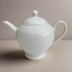 Wedgwood Windsor Cream Teapot