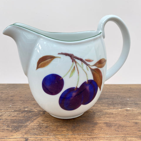 Royal Worcester Evesham Vale Jug, 1.5 Pints