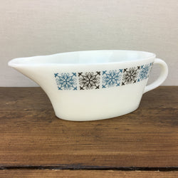 JAJ Pyrex Chelsea Gravy Boat