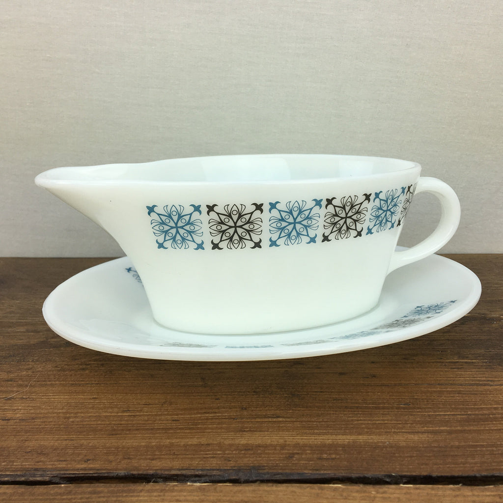 JAJ Pyrex "Chelsea" Gravy Boat MrPottery