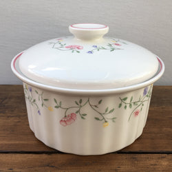 Johnson Bros Summer Chintz Casserole, 3.25 Pint