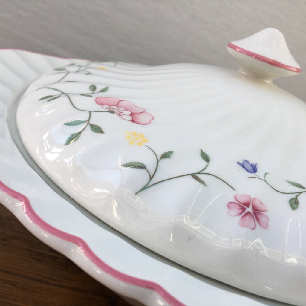 Johnson Bros "Summer Chintz" Lidded Serving Dish MrPottery