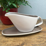 Poole Pottery Twintone Sepia & Mushroom Gravy Boat & Stand (Contour)