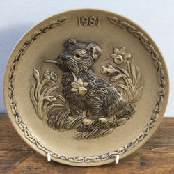 Poole Pottery Mother's Day 1981 Plate