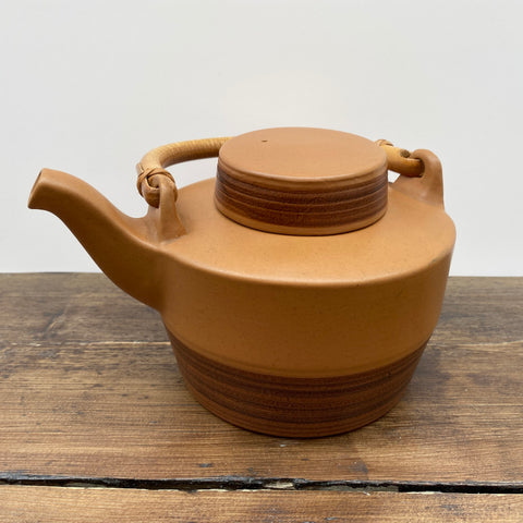 Purbeck Pottery Toast Teapot (Wicker Handle), 2.5 Pints