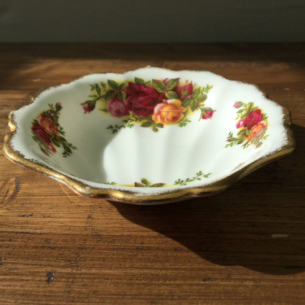 Royal albert old country rose dishes outlet
