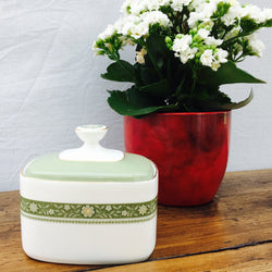 Royal Doulton "Rondelay" Lidded Sugar Bowl