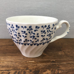 Royal Victoria Rose Bouquet Tea Cup