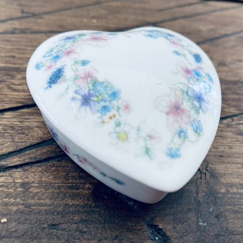 Wedgwood Angela Plain Lidded Trinket Box