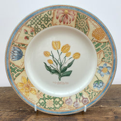 Wedgwood Garden Maze Starter/Dessert Plate (Tulips)
