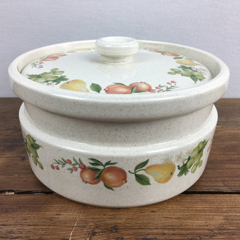 Wedgwood Quince 2.5 Pint Casserole
