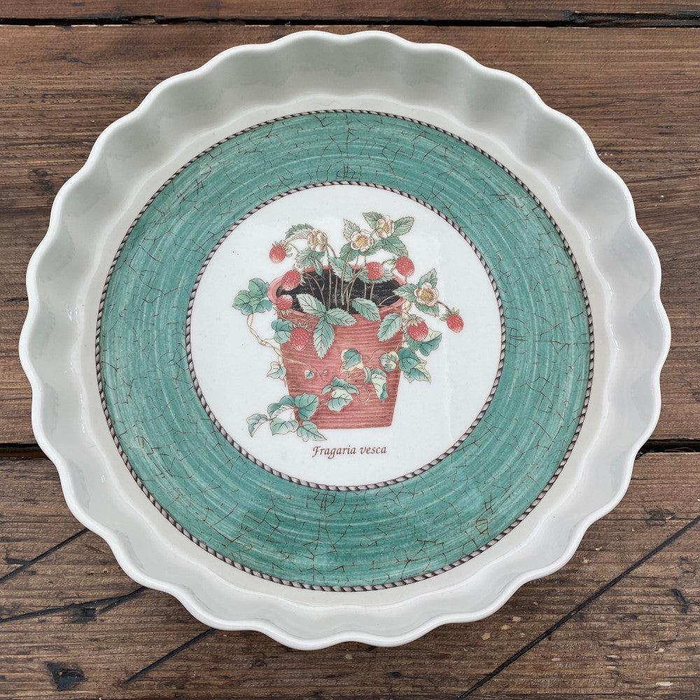 Wedgwood "Sarah's Garden (Blue & Green)" Flan/Quiche Dish (Green ... Wedgwood "Sarah's Garden (Blue & Green)" Flan/Quiche Dish (Green ...