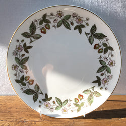 Wedgwood Strawberry Hill Cake Plate 9.5"