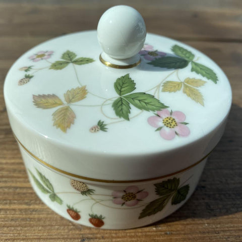 Wedgwood Wild Strawberry Trinket Box
