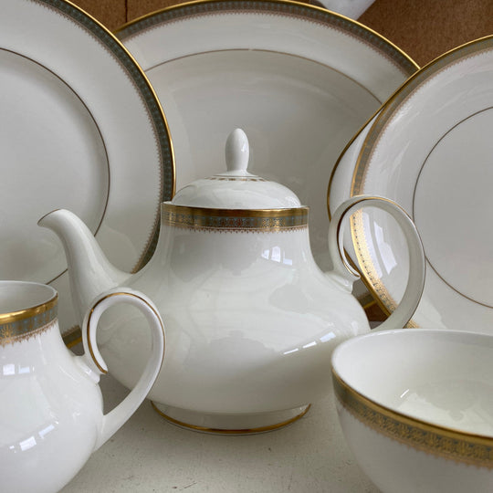 Royal Doulton &quot;Clarendon&quot;