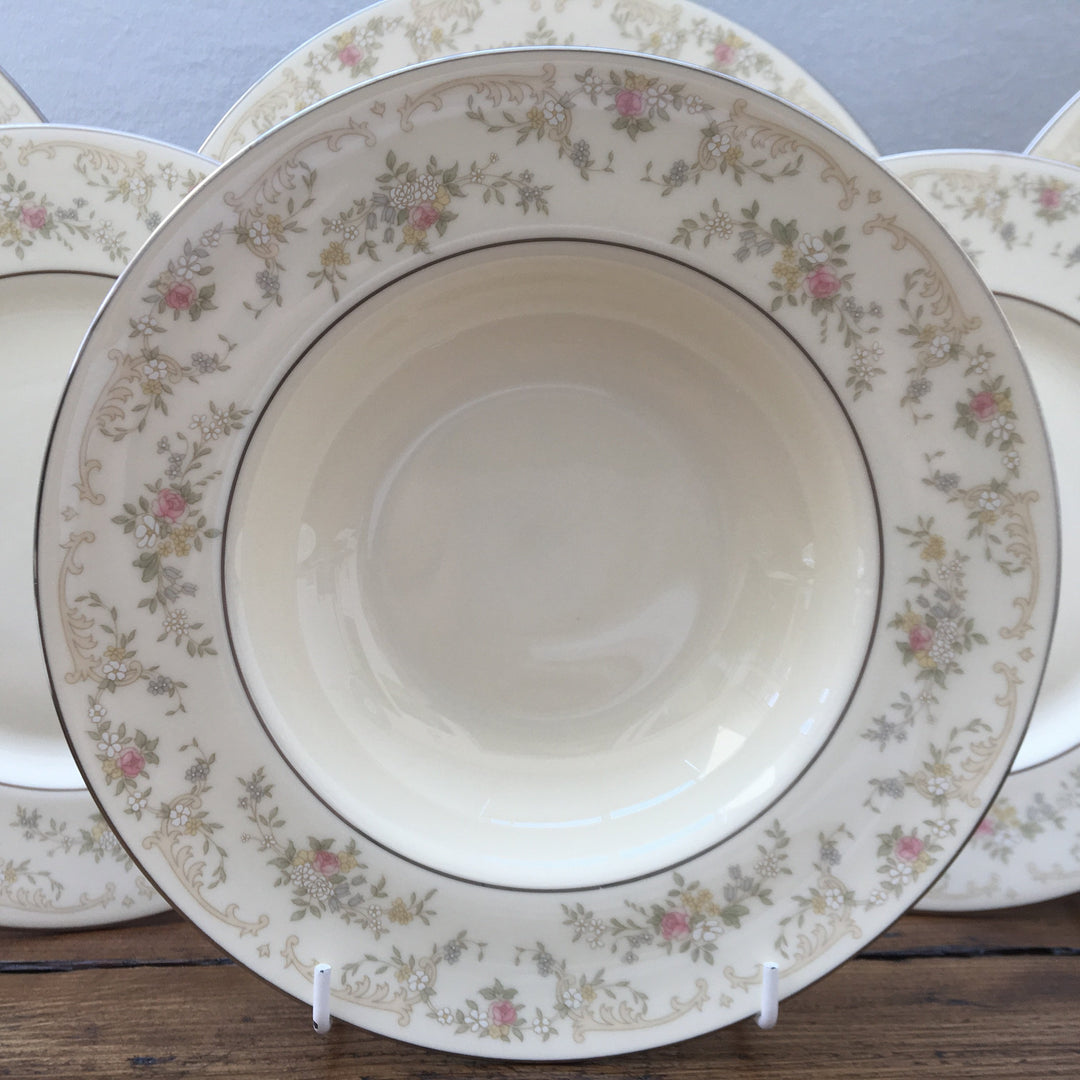 Royal Doulton – MrPottery