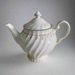 Johnson Brothers Dreamland Teapot