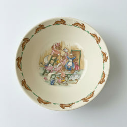 Royal Doulton Bunnykins Soup/Cereal Bowl - Helping Wallpaper