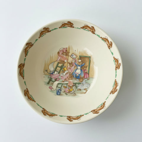 Royal Doulton Bunnykins Soup/Cereal Bowl - Helping Wallpaper