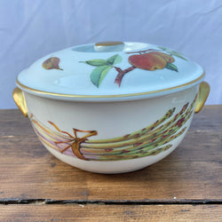 Royal Worcester Evesham Gold 2 Pint Casserole