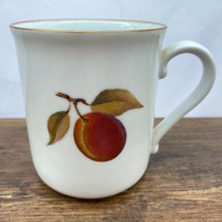 Royal Worcester „Evesham Gold“ Tasse – (Brombeere/Aprikose)