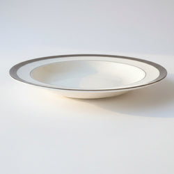 Wedgwood Metropolis 9" Rimmed Bowl