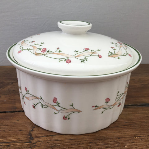 Johnson Bros "Eternal Beau" Casserole Dish