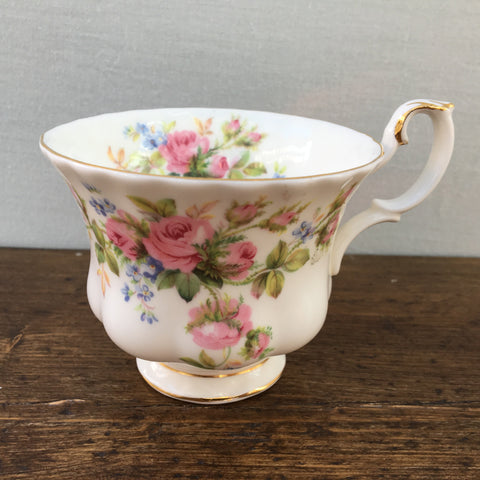 Royal Albert Moss Rose Tea Cup (Montrose Shape)