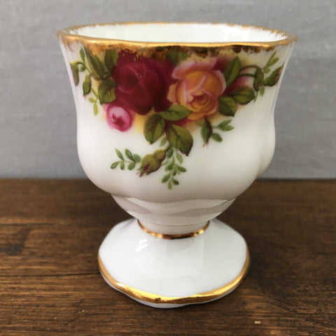 Royal Albert Old Country Roses Egg Cup - Montrose Shape