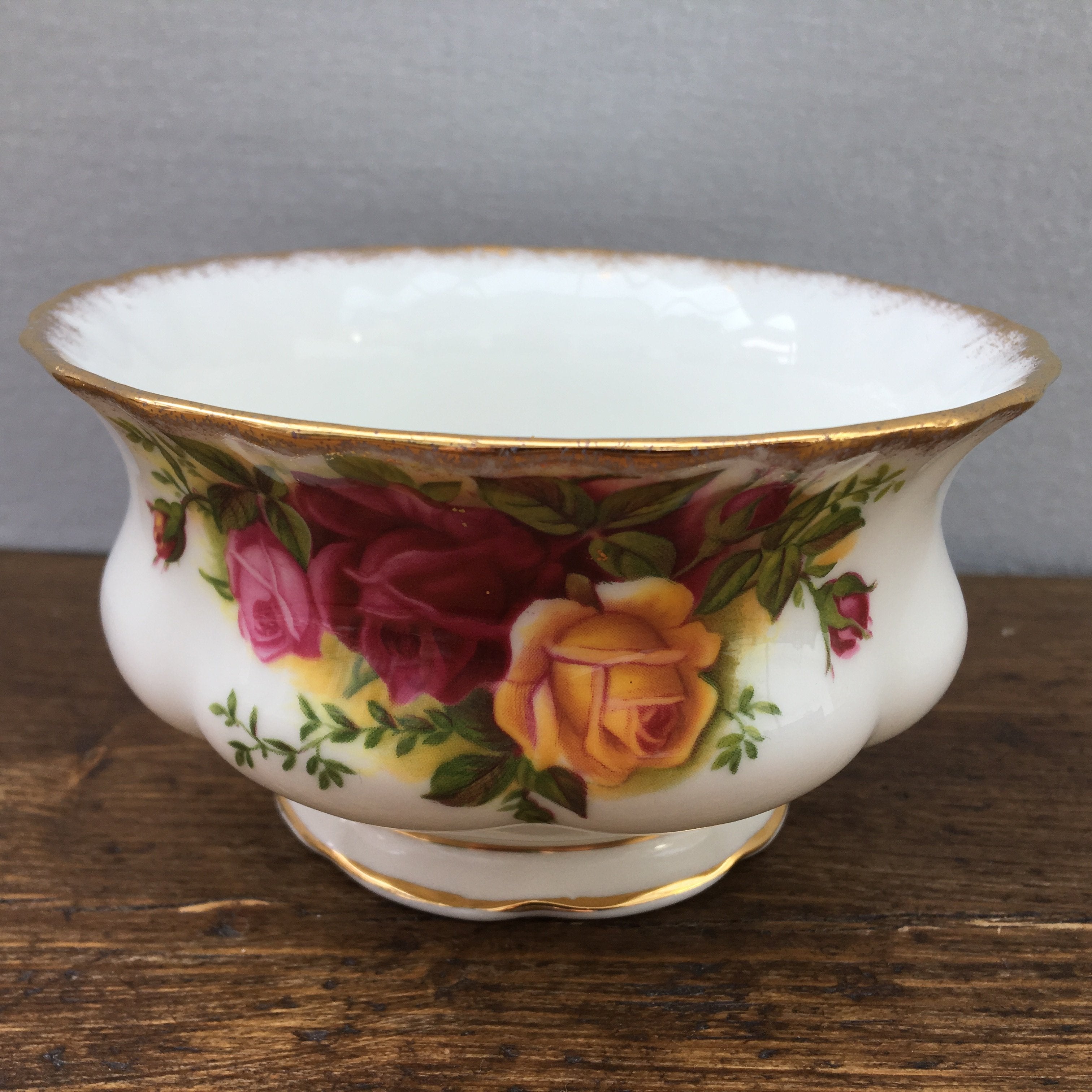 Royal albert old country roses sugar bowl top