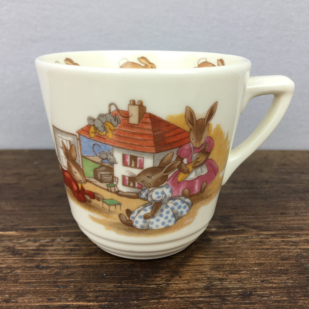 Royal Doulton "Bunnykins (REGD TRADE MARK)" Tea Cup Bunnykins Playin