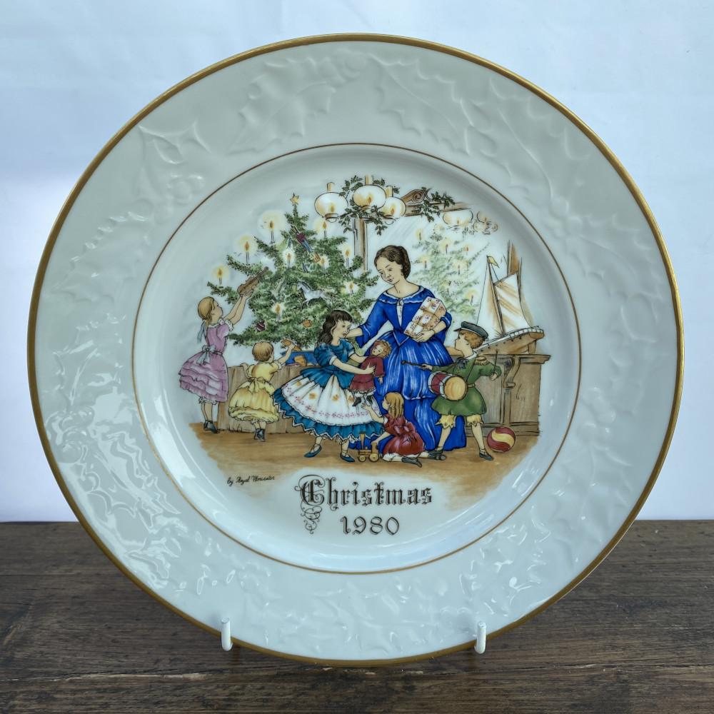 Royal worcester christmas plates 2025