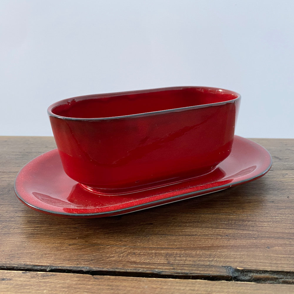 Villeroy & Boch "Granada" Sauce/Gravy Dish with Integrated Stand