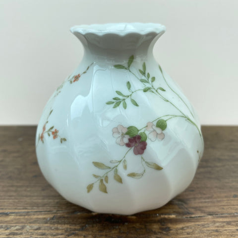 Wedgwood Campion Posy Vase, 3"